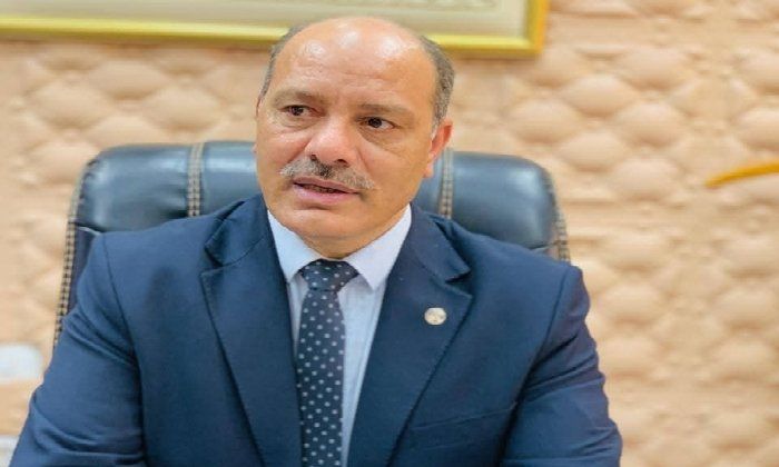 مدير تعليم الإسكندرية يعقد سلسة من الاجتماعات لمناقشة كافة جوانب منظومة التعليم بالمحافظة مدير تعليم الإسكندرية يعقد سلسة من الاجتماعات لمناقشة كافة جوانب منظومة التعليم بالمحافظة