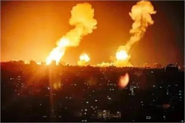 غارتان أمريكيتان على ميناء رأس عيسى النفطي بمديرية الصليف في الحديدة باليمن غارتان أمريكيتان على ميناء رأس عيسى النفطي بمديرية الصليف في الحديدة باليمن