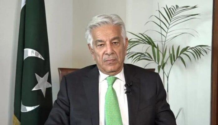 وزير الدفاع الباكستاني: الهند خسرت 5 طائرات في الهجوم وزير الدفاع الباكستاني: الهند خسرت 5 طائرات في الهجوم