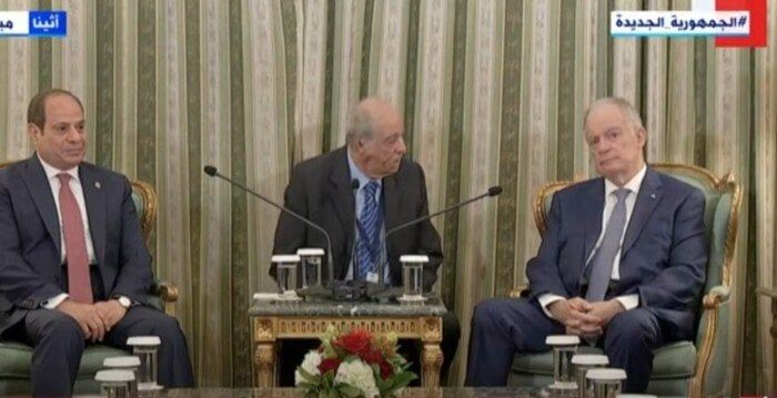 تعزيز العلاقات واستعراض القضايا الإقليمية.. تفاصيل لقاء الرئيس السيسي ونظيره اليوناني تعزيز العلاقات واستعراض القضايا الإقليمية.. تفاصيل لقاء الرئيس السيسي ونظيره اليوناني