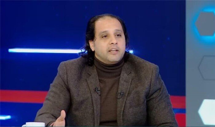 حسن مصطفى: حزين لعدم لعب الأهلي مباراة القمة ويجب خصم 3 نقاط منه حسن مصطفى: حزين لعدم لعب الأهلي مباراة القمة ويجب خصم 3 نقاط منه