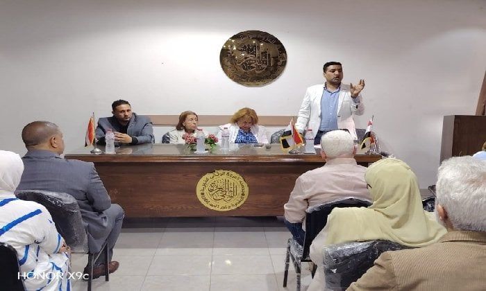 «نفهم صح» تنظم جلسة نقاشية حول قانون العمل الجديد بالإسكندرية «نفهم صح» تنظم جلسة نقاشية حول قانون العمل الجديد بالإسكندرية