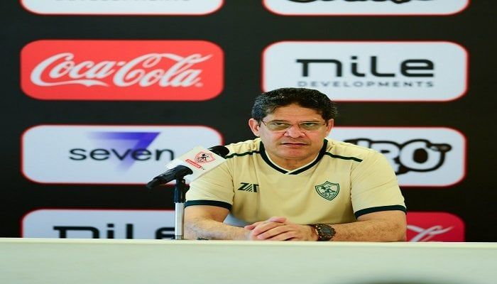 أحمد عبد الحليم: وجود أيمن الرمادي على رأس القيادة الفنية للزمالك لا يسيء إلى المدربين المنتمين للأبيض أحمد عبد الحليم: وجود أيمن الرمادي على رأس القيادة الفنية للزمالك لا يسيء إلى المدربين المنتمين للأبيض