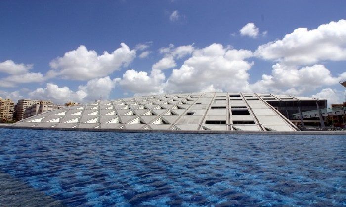 مكتبة الإسكندرية تشعل نقاشات «الاقتصاد الأخضر» في المعرض العربي للاستدامة مكتبة الإسكندرية تشعل نقاشات «الاقتصاد الأخضر» في المعرض العربي للاستدامة