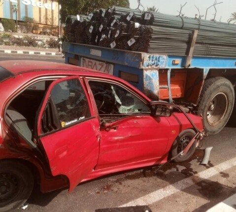 إصابة 6 أشخاص في حادث تصادم على طريق عتاقة بالسويس (صور) إصابة 6 أشخاص في حادث تصادم على طريق عتاقة بالسويس (صور)