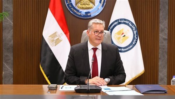 «البترول»: 1.9 مليار جنيه إيرادات «العالمية لتصنيع مهمات الحفر» في 2024 «البترول»: 1.9 مليار جنيه إيرادات «العالمية لتصنيع مهمات الحفر» في 2024