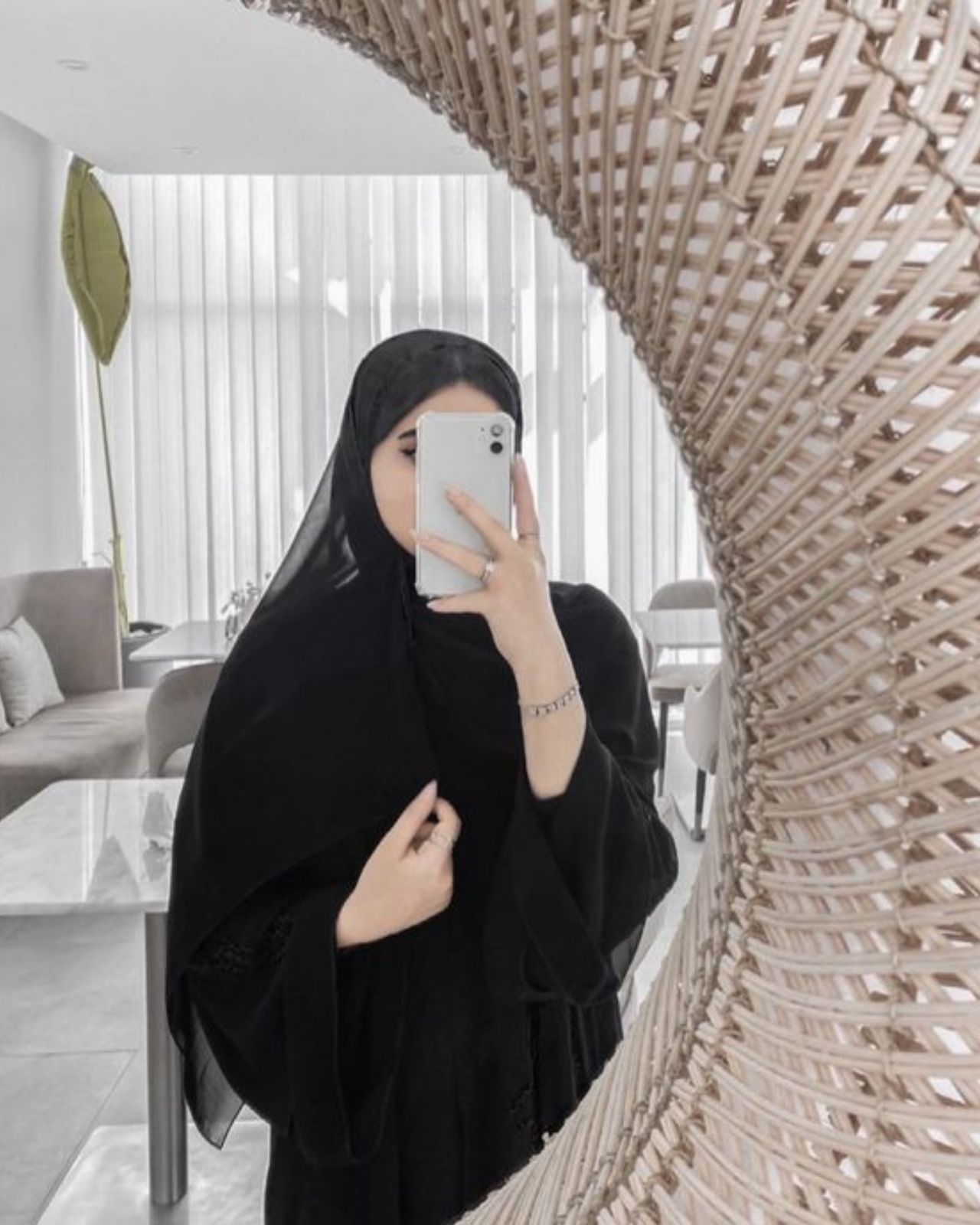 صور بنات محجبات كأنها لي للبنات