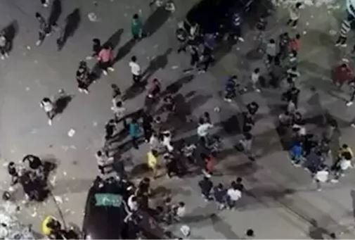بسبب «لعب العيال».. حبس طرفي مشاجرة بالأسلحة النارية في القاهرة بسبب «لعب العيال».. حبس طرفي مشاجرة بالأسلحة النارية في القاهرة