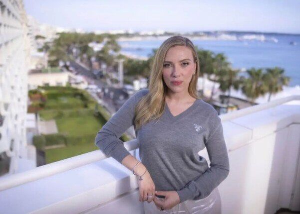 سكارليت جوهانسون تُطلق أولى تجاربها الإخراجية في مهرجان كان السينمائي سكارليت جوهانسون تُطلق أولى تجاربها الإخراجية في مهرجان كان السينمائي