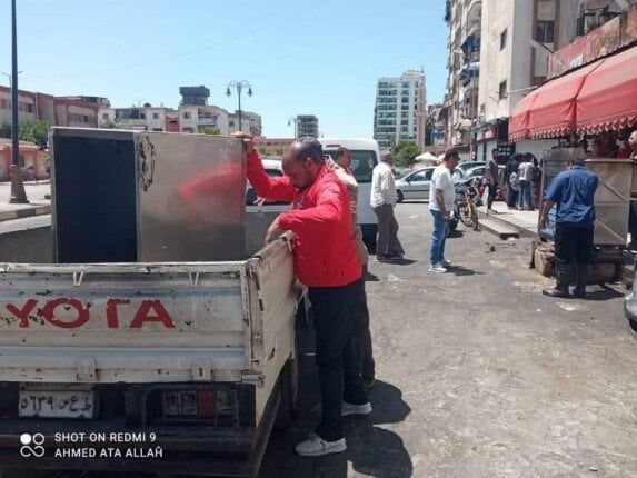 حي الزهور يزيل مغسلتين مخالفتين وتعديات مطعم في حملة ببورسعيد حي الزهور يزيل مغسلتين مخالفتين وتعديات مطعم في حملة ببورسعيد