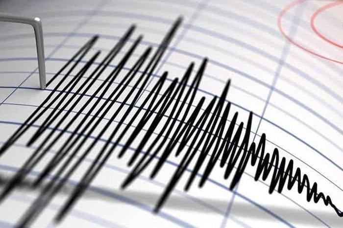 هزة أرضية جديدة بقوة 3 ريختر تضرب جزيرة كريت في اليونان هزة أرضية جديدة بقوة 3 ريختر تضرب جزيرة كريت في اليونان