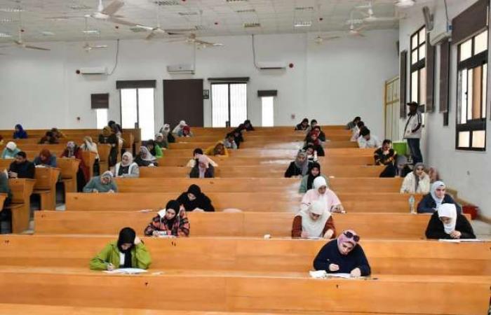 رابط سريع للحصول على نتيجة الترم الأول في الجامعات.. «اعرف مجموعك بسهولة» - خليج نيوز