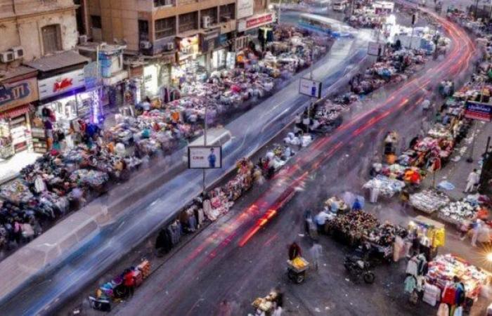 رويترز: توقعات بتراجع التضخم في مصر إلى 14.5% فبراير الماضي - خليج نيوز