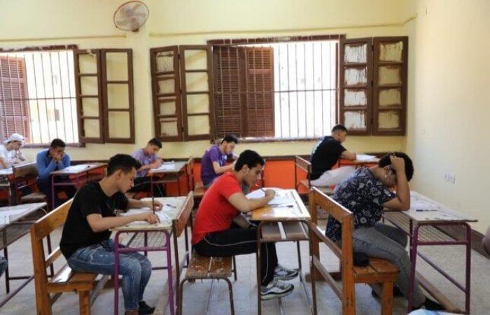 جدول امتحانات الثانوية العامة 2025 للنظامين الجديد والقديم - خليج نيوز