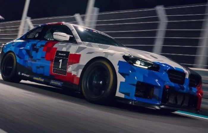 الكشف عن أحدث سيارات BMW المخصصة للسباقات .. صور - خليج نيوز