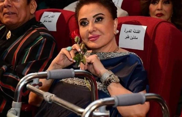 ممثلة لبنانيّة تُثير قلق الجمهور بشأن حالتها الصحيّة... إليكم صورها من آخر إطلالة لها - خليج نيوز