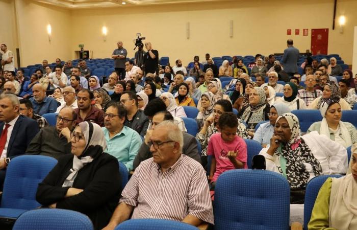 الوطنية للانتخابات تنظم ندوة تثقيفية تحت شعار شارك.. صوتك هيوصل - خليج نيوز
