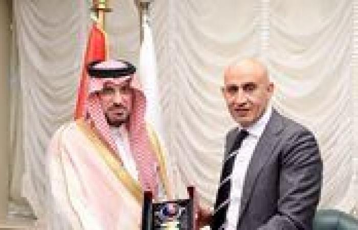 وزير التعليم يستقبل المدير العام لمكتب التربية العربي لدول الخليج لبحث تعزيز فرص التعاون