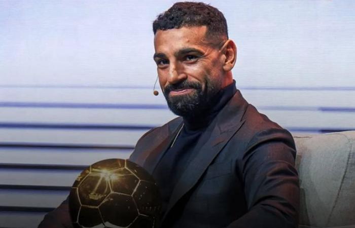 صلاح يُطلق "قنبلة مفاجآت" حول أسرار التجديد مع ليفربول و"أزمة ماني" وحلم الشعب بالكرة الذهبية