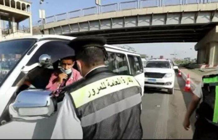 الحالة المرورية الآن.. سيولة في حركة السيارات بشوارع وميادين القاهرة والجيزة - خليج نيوز