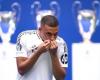 كيليان مبابي يتوج بجائزة أفضل لاعب في ريال مدريد خلال موسم 2024/2025
