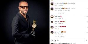 أول تعليق من تامر عاشور بعد حصوله على جائزة أفضل أغنية في «بيلبورد عربية» | صورة - خليج نيوز