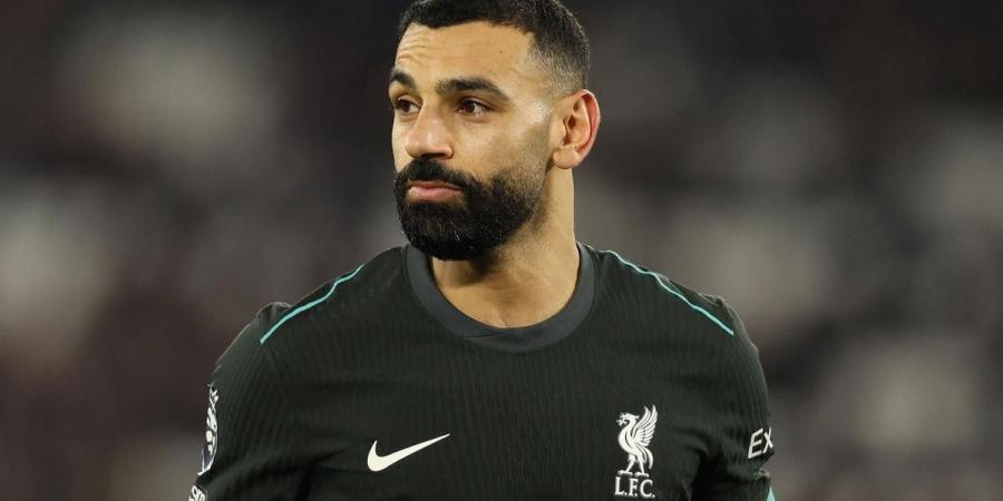 ميرفي: من السخف عدم تجديد عقد محمد صلاح مع ليفربول.. ولاعب ريال مدريد بديل مناسب