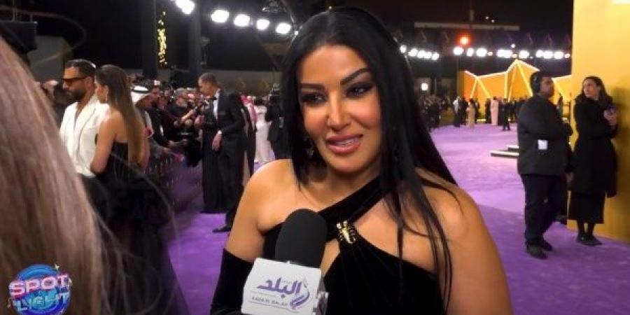 سمية الخشاب تبدأ التحضيرات لمسلسل «أم 44» .. فيديو - خليج نيوز