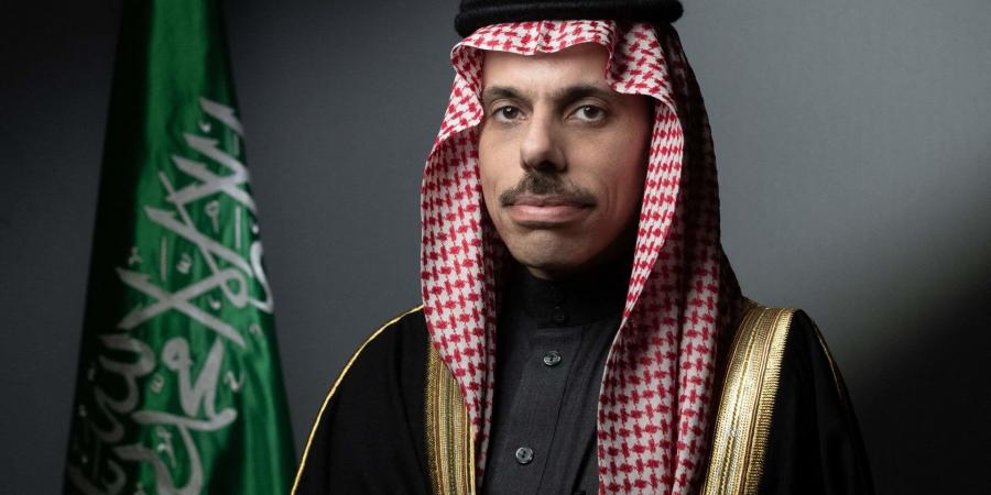 وزير الخارجية السعودي ونظيره الأمريكي يبحثان هاتفيا العلاقات الثنائية والمستجدات الإقليمية - خليج نيوز